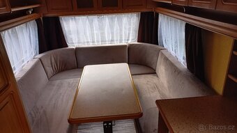 Karavan - Obytný přívěs KNAUS - 15