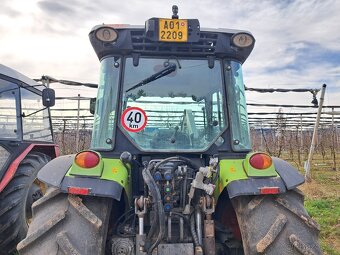 CLAAS NEXOS 240F 4X4 - 15