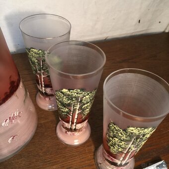 starožitná souprava malovaného skla džbán a sklenice - 15