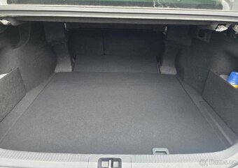 Toyota Camry 2.5-HYBRID-EXECUTIVE-SER.HIST. - 15