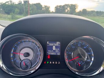 Chrysler Town Country 3,6 LPG Limited DVD 2012 - 15