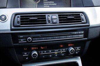 BMW 535d, 220kW (2012) - 15