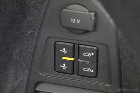 Touareg R-Line/ Black / Webasto/ TZ / Servis / DPH / 2021 - 15