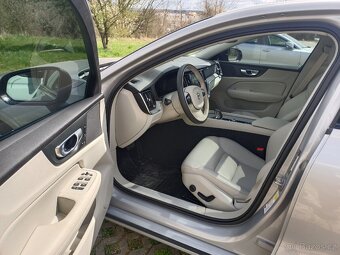 Volvo S60 2.0i T5 184kW R-Design - 15
