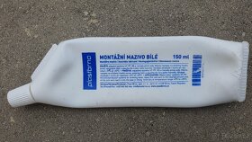 Kanalizační trubky, kolena, odbočky, redukce, atd. - 15