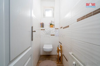 Prodej bytu 5+kk se zahrádkou, 116 m², Přerov nad Labem - 15