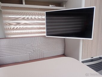 karavan Bürstner 490TL,22'Podlahové vytápění,Mover,Švýcarsk - 15