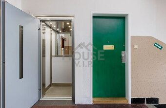 Prodej bytu 1+kk, 26,3 m2, Praha 7 - Holešovice. - 15