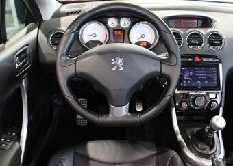 Peugeot 308 2.0 HDi 103 kW Cabrio Kamera / nafta manuál - 15