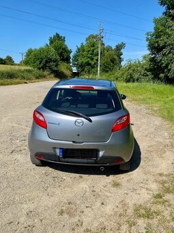 Mazda 2, 2012, 127 000 najeto, klima. vyhřívané sedačky - 15