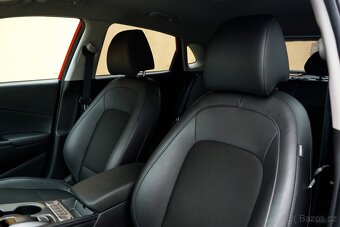 Hyundai Kona Electric 64 kWh Premium 150 kW (03/2021) - 15