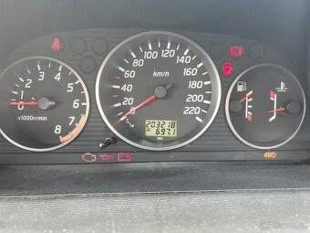Nissan x-trail T30 2.0 - 15