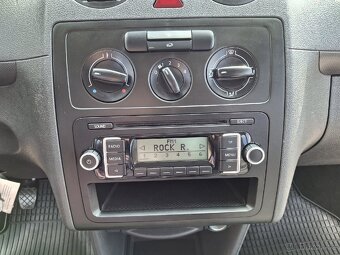 CADDY LIFE 1,6 TDI HAGUSY 5x SEDAČKA - 15