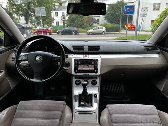 Volkswagen Passat B6 2.0 TDI 103kW 4Motion Kůže Navi Xenony - 15