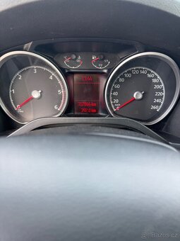 Ford Galaxy Ghia 7 míst, 2008, manuál - 15