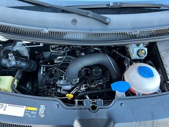 VW TRANSPORTER T5 2.0 TDi SERVISNÍ KNIHA PROTOKOLY K STK - 15