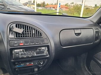 Citroën Saxo 1.1/44 kW/2000 - 15
