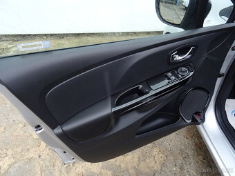 Renault Clio 1.5DCi,66kW,NovéČR,S.kn,navi,klima - 15