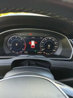 Volkswagen Passat b8  2.0 TDI 140kW DSG  2017 - 15
