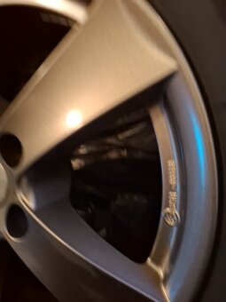 Dezent 16" 4x Alu kola + TPMS + zimní pneu - 15