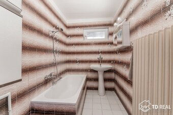 Prodej rodinný dům, 190 m2 - Brno - Žebětín, ev.č. 00928 - 15