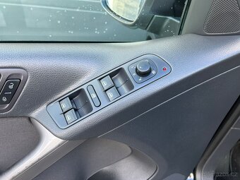 VW Tiguan 2.0 TSI benzin, 147 kw, 4X4, vyborny stav - 15