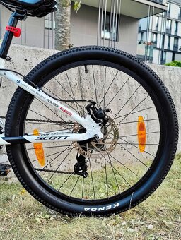 Horské kolo Scott Scale JR 24 Nino Schurter - 15