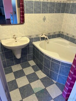 Prodej vícegeneračního domu v Břežanech u Lešan, ev.č. 00272 - 15