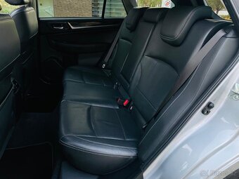 Subaru Outback 2.5i 4x4 AUT SERVISKA SUBARU TAŽNÉ FULL VYBAV - 15