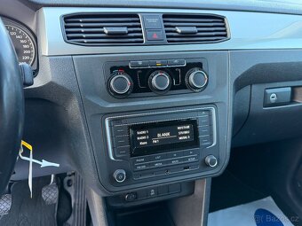 VW CADDY 1,4 TSI BEACH - 92 KW, TAŽNÉ, PARK. SENZORY - 15