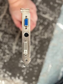 Náhradní komponenty - 15