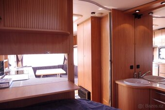 BURSTNER Ventana 500 TS Mover + Air stanovka - 15