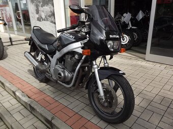 Suzuki GS 500 - 15