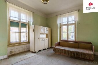 Prodej rodinného domu 620 m2, Klobuky - 15