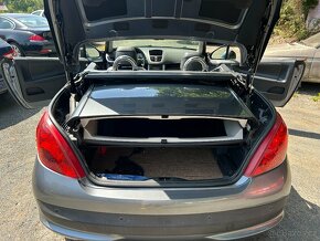 Peugeot 207 CC 1,6i 110kW, r.v. 2007 - 15