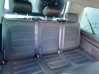 VW Multivan 2.0 TDI 4Motion, terenní úprava, DPH - 15