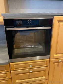 Masivní kuchyňská linka z Německa se spotřebiči - 15