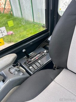 Hitachi zx19 Minibagr 2T + powertilt + 2x lžíce - 15