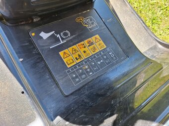 Zahradní traktor MTD GOLD - 15