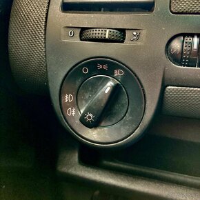 VW LUPO RAVE 1.0 2005 - spotřeba 4,2 litry - krásné auto - 15