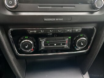 Škoda Superb 2.0TDi DSG 4x4 ELEGANCE NAVI BI-XENONY - 15
