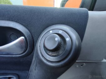 Renault Megane 1.6 16V Nová STK do 09/2027 - 15