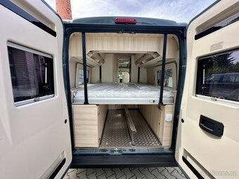 EURA MOBIL VAN 635 HB - 15