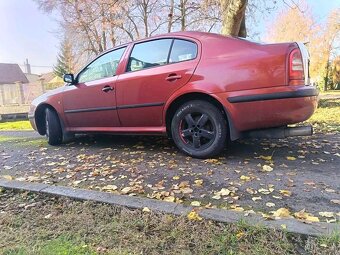 Octavia I 1.6 75kw - 15