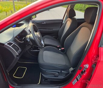 Hyundai i20 1.25 16V 62KW/84PS R.V.08/2012 - 15
