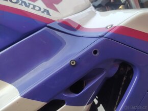 Honda CBR 600F PC23, 1989, Benetton Colours + 1 na ND - 15