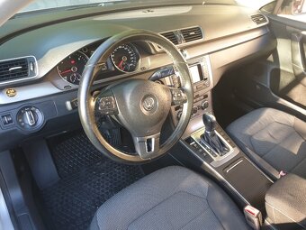 Volkswagen Passat kombi 2.0 TDI DSG Bi-XEN NAVI,Taž.zařízení - 15