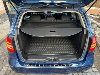 Mercedes Benz B180 - 15