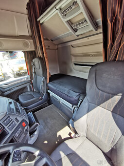 Prodám tahač návěsů DAF XF 480 FT EURO 6 low deck - 15