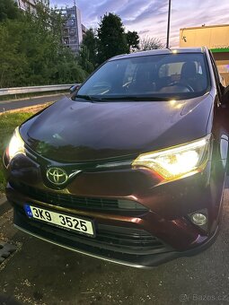 Toyota rav - 4 nafta 2.2 2015 - 15